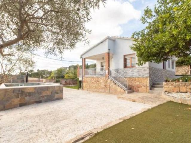 Chalet en alquiler en les Pinedes de l'Armengol, Anoia