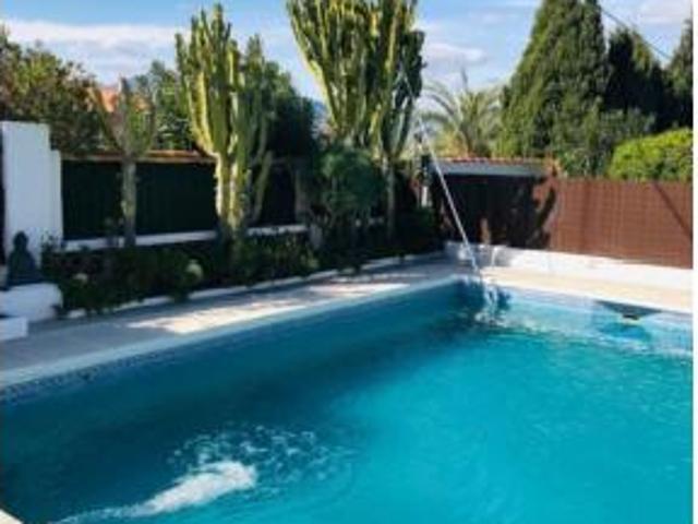 Chalet en alquiler en la Marina Baixa, Valencia