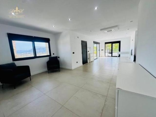 Chalet en alquiler en la Marina Baixa, Valencia
