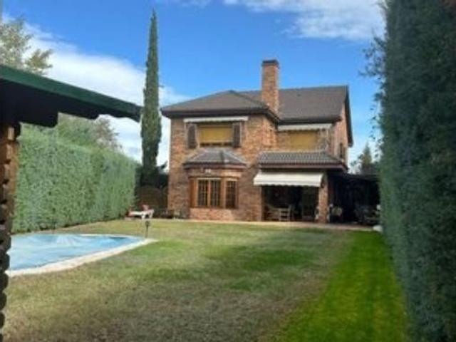 Chalet en alquiler en Punta Galea, Las Rozas De Madrid