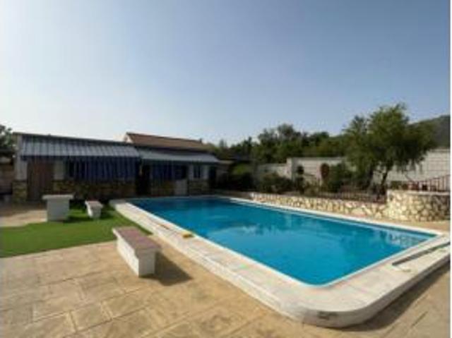 Chalet en alquiler en Campo de Aras, Lucena