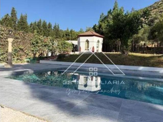 Chalet en alquiler en Cristo Marroquí, Lucena