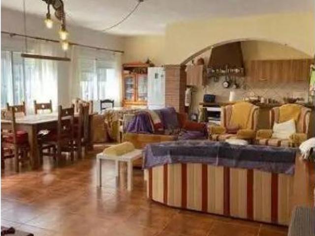 Chalet en alquiler en Madrigalejo, Extremadura