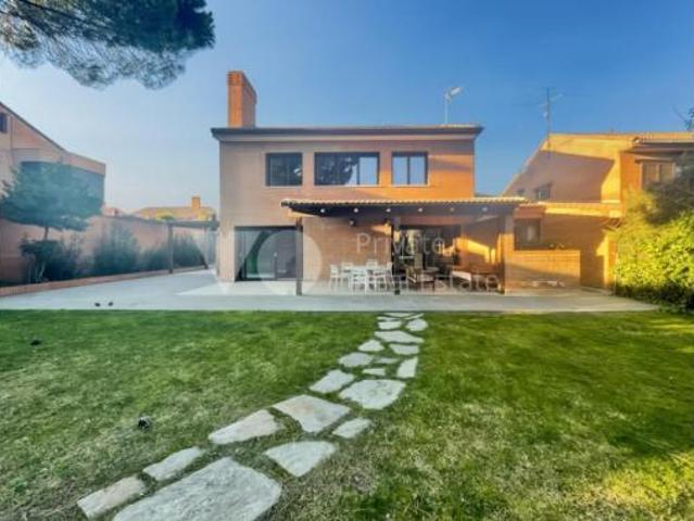 Chalet en alquiler en Majadahonda, Madrid