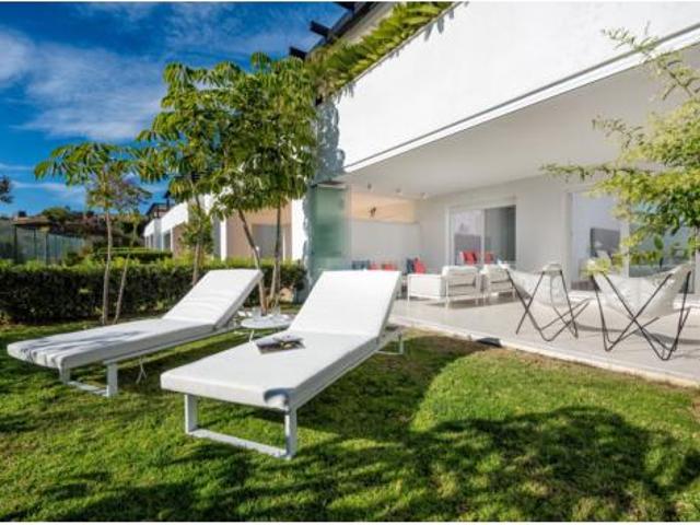 Chalet en alquiler en Divina Pastora, Costa del Sol Occidental