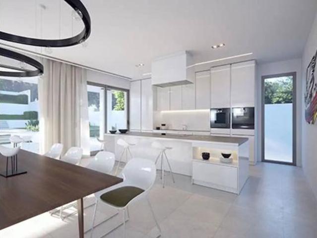 Chalet en alquiler en Nueva Andalucía, Costa del Sol Occidental