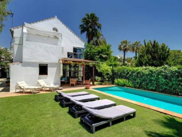 Chalet en alquiler en Nueva Andalucía, Costa del Sol Occidental