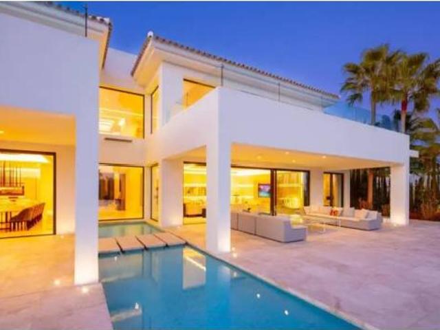 Chalet en alquiler en Nueva Andalucía, Costa del Sol Occidental