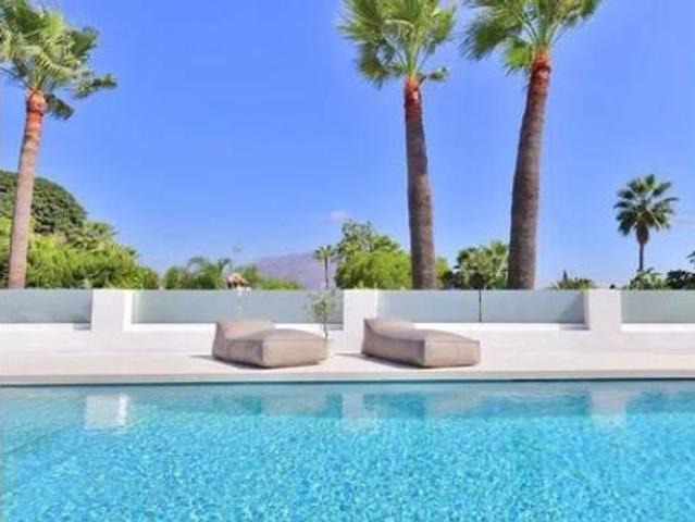 Chalet en alquiler en Nueva Andalucía, Costa del Sol Occidental