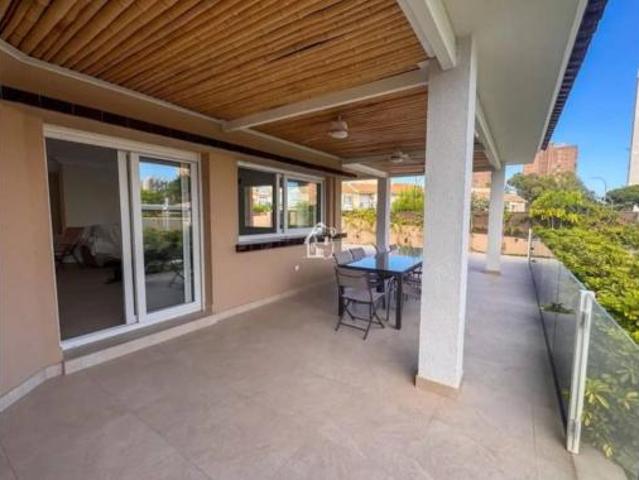 Chalet en alquiler en Dehesa de Campoamor, el Baix Segura / La Vega Baja