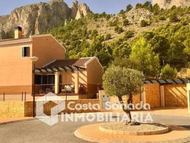 Chalet en alquiler en Urbanització Polop Paradís, Polop
