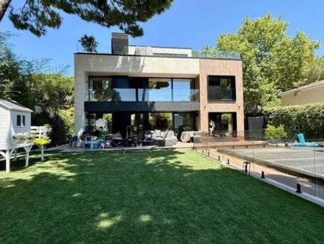 Chalet en alquiler en Colonia La Cabaña, Pozuelo De Alarcón