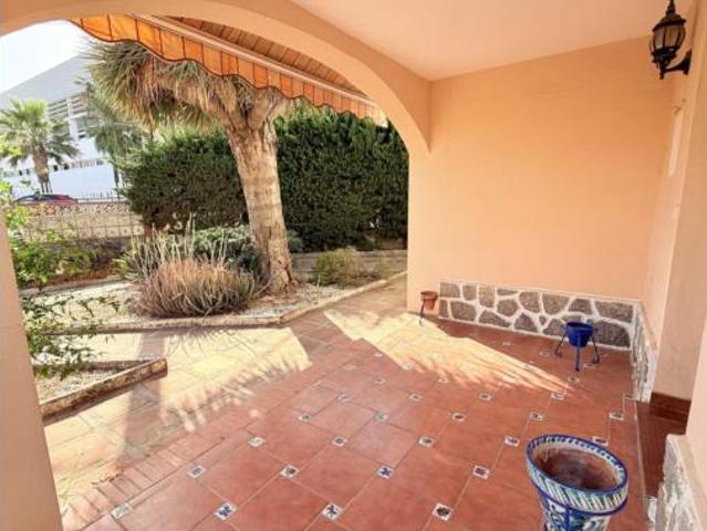 Chalet en alquiler en Torre de Benagalbón, La Axarquía