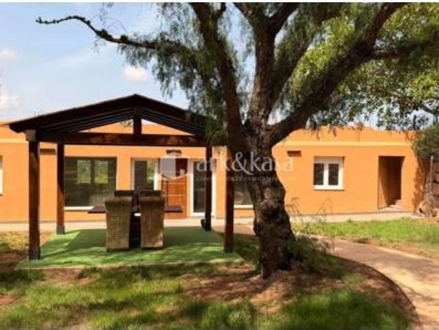 Chalet en alquiler en Los Monasterios, el Camp de Morvedre
