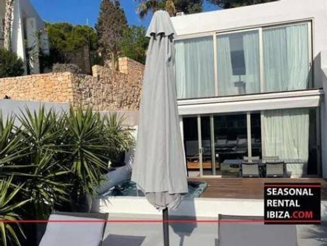 Chalet en alquiler en Urbanització Roca Llisa, Eivissa