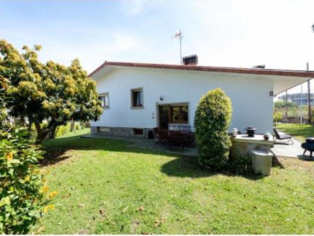 Chalet en alquiler en Canelas, O Salnés