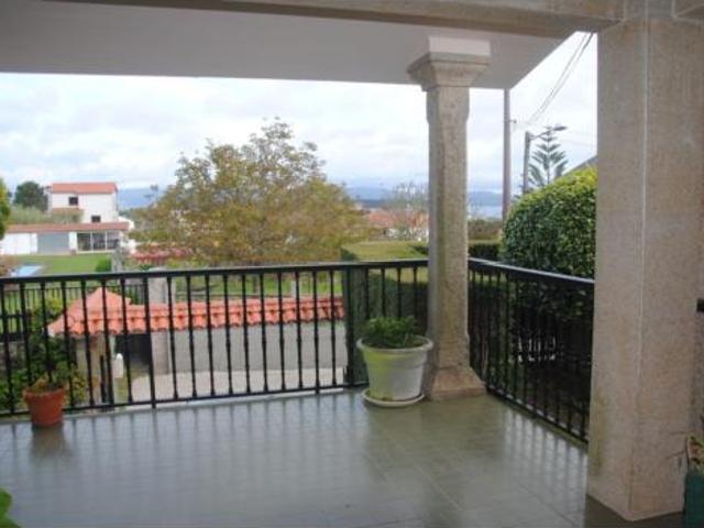 Chalet en alquiler en Padriñán, O Salnés