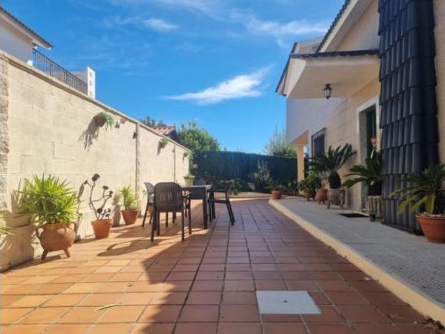 Chalet en alquiler en Pontes, O Salnés