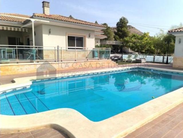 Chalet en alquiler en l'Alt Vinalopó / El Alto Vinalopó, Valencia
