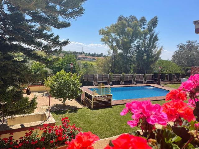 Villa en alquiler en Alcalá De Guadaíra