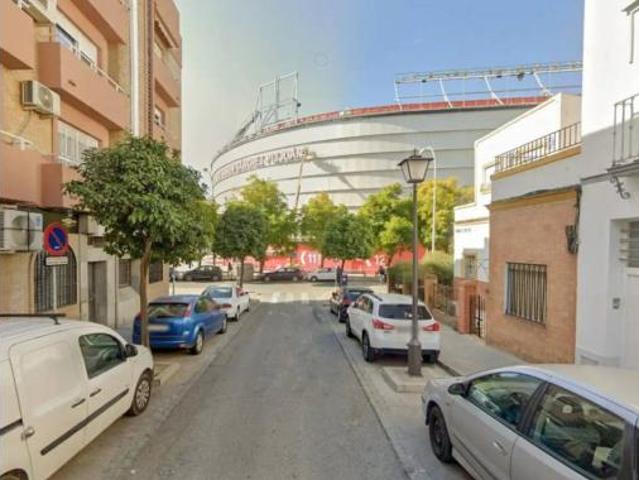 Chalet en alquiler en Nervión, Sevilla
