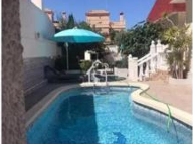 Chalet en alquiler en Urbanización Villa Vicenta, el Baix Segura / La Vega Baja