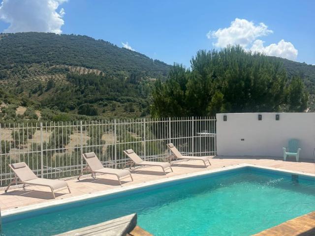 Chalet en alquiler en Torre Del Campo, Jaén