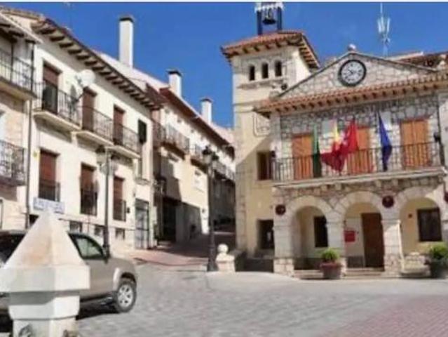 Chalet en alquiler en Valdilecha, Madrid