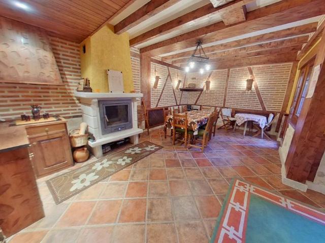 Chalet en alquiler en Polígono Argales, Valladolid