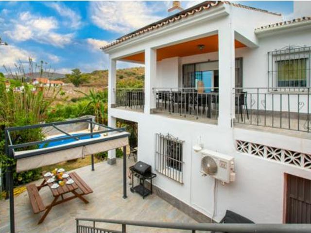 Chalet en alquiler en Benajarafe, La Axarquía