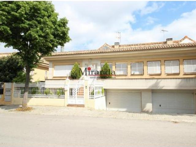 Chalet en alquiler en Villaviciosa De Odón, Madrid
