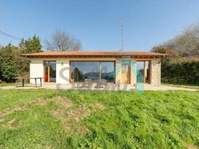 Chalet en alquiler en Tazones, Villaviciosa