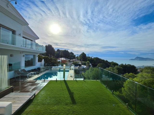 Casa en venta en Urbanització Serra d'Altea, la Marina Baixa