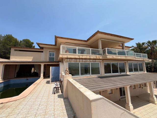 Casa en venta en la Marina Baixa, Valencia