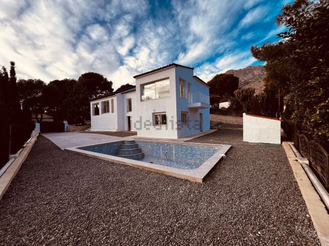 Casa en venta en la Marina Baixa, Valencia