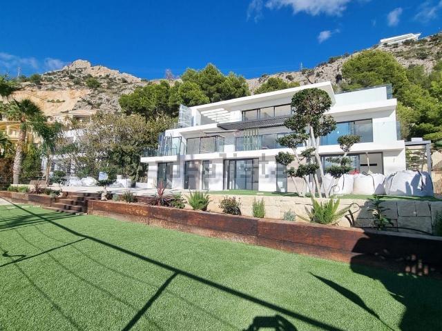 Casa en venta en Urbanització Serra d'Altea, la Marina Baixa