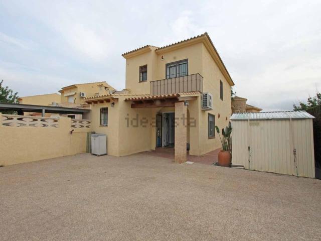 Casa en venta en Montagut, Altea