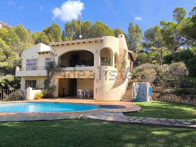 Casa en venta en Altea, Urbanització Alhama