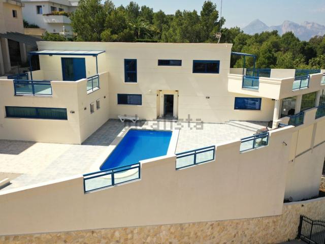 Casa en venta en Urbanització Serra d'Altea, la Marina Baixa