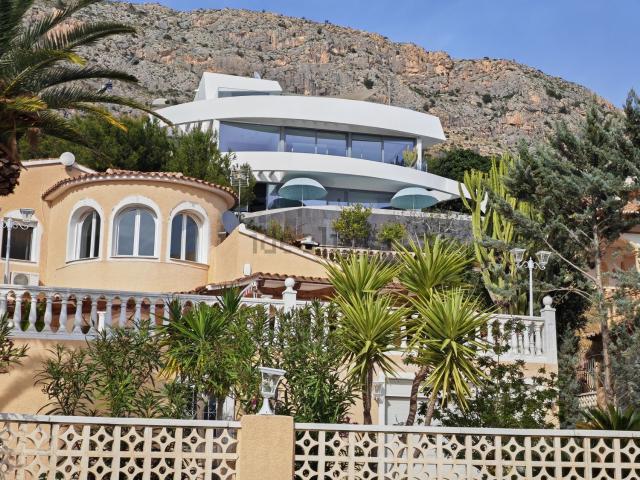 Casa en venta en Urbanització Serra d'Altea, la Marina Baixa