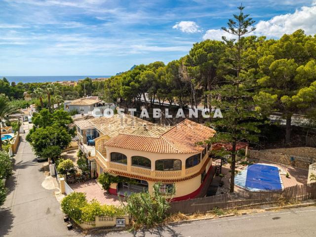 Casa en venta en Urbanització Serra d'Altea, la Marina Baixa