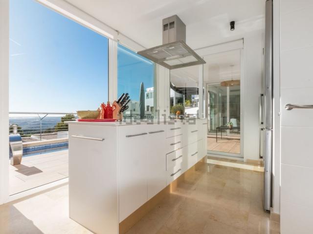 Casa en venta en la Marina Baixa, Valencia