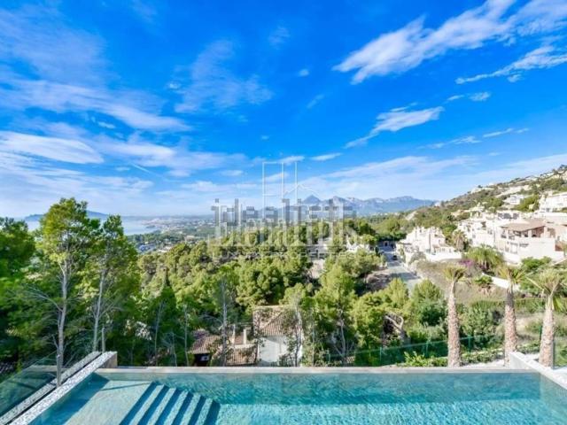 Casa en venta en Urbanització Serra d'Altea, la Marina Baixa