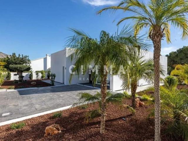 Casa en venta en Urbanització Santa Clara, Callosa D'en Sarrià