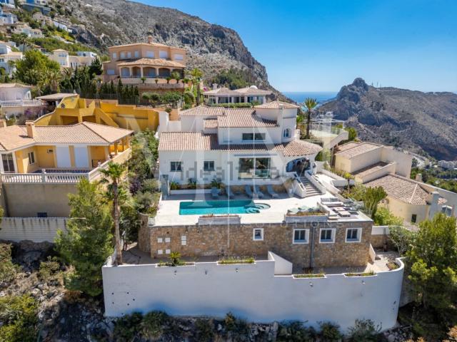 Casa en venta en Altea, Urbanización El Mirador de la Galera