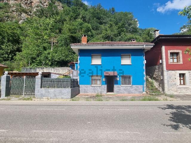 Casa en venta en El Beyu, Amieva