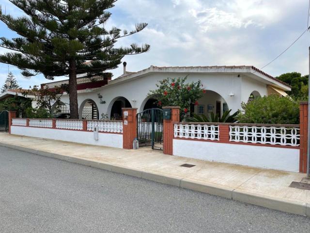 Casa en venta en l'Eucaliptus, Montsià