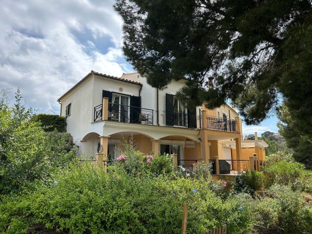 Casa en venta en es Camp de Mar, Serra de Tramuntana