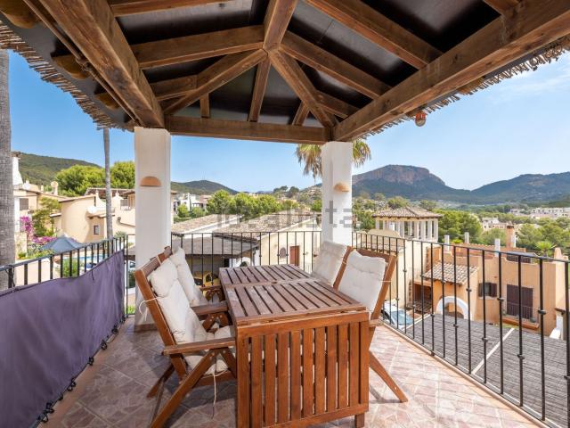 Casa en venta en es Camp de Mar, Serra de Tramuntana