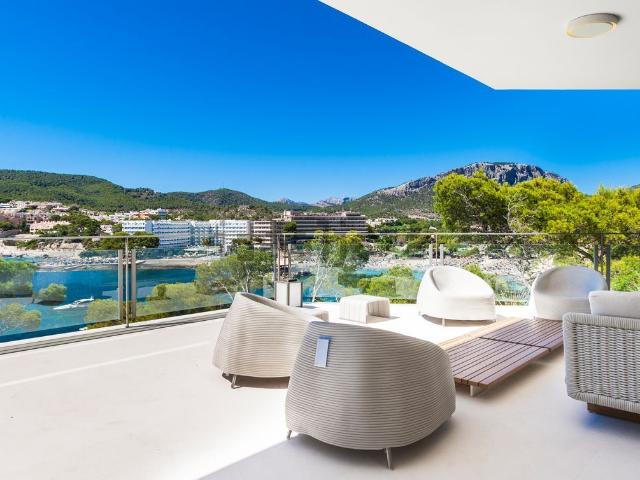 Casa en venta en es Camp de Mar, Serra de Tramuntana